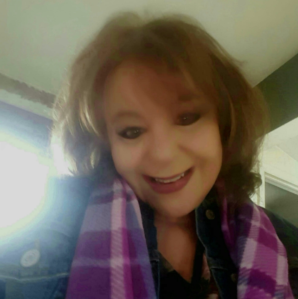 Meet your Posher, Sandy